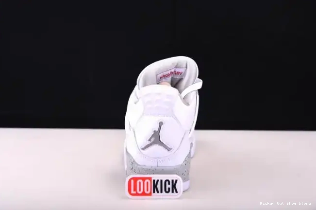 Kick Theory Retro 4 (2021) White Oreo Jordan CT8527-100 0512